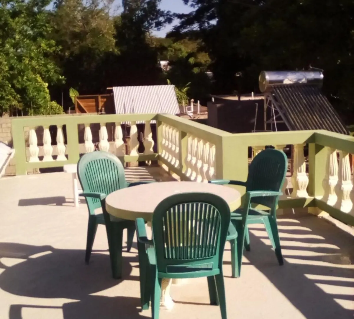 Stoney Gate Cottage -Cozy Green Bungalow With Wifi, Ac And Tv Νεγκρίλ 0*,  Τζαμάικα